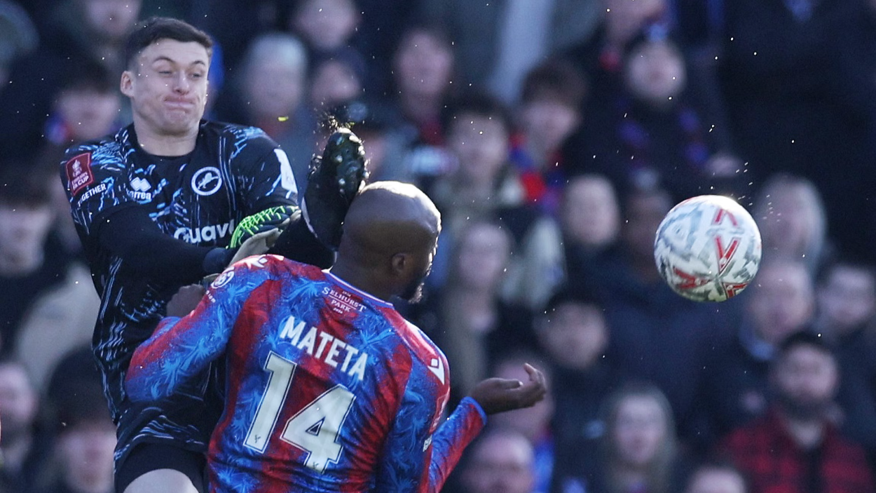Crystal Palace Lolos ke Perempat Final Piala FA, Jean-Philippe Mateta Alami Cedera Serius