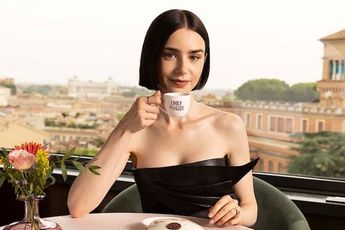 “Emily in Paris" Season 5 Mulai Syuting di Paris dan Roma, Siap-Siap Baper Liat Emily Pacaran di Italia!
