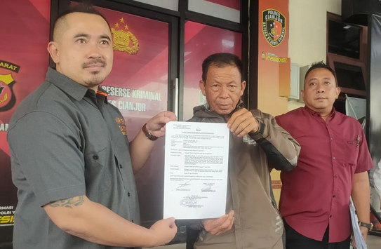 Heboh! Ratusan Petani Cianjur Tiba-tiba Punya Utang Puluhan Juta, Padahal Nggak Pernah Pinjam!