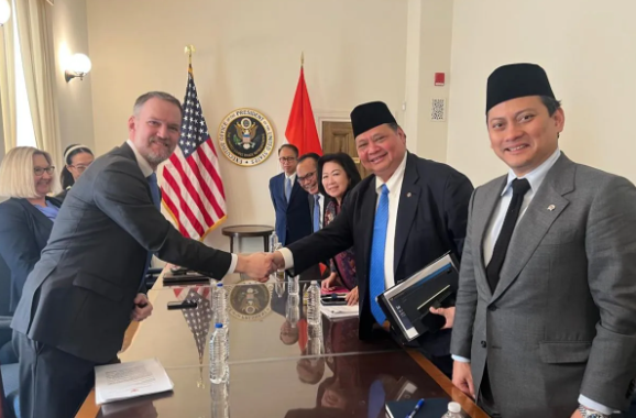 Indonesia jadi Negara Awal yang Dapat Lampu Hijau dari AS! Siap Deal Besar Soal Tarif, Energi, dan Teknologi!