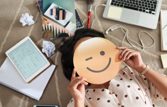 Jangan Sampai Terjebak! Ini Bahaya Toxic Positivity yang Bisa Ngerusak Hubungan Kamu