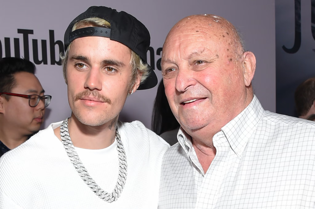 Justin Bieber Ungkapkan Duka Setelah Kepergian Sang Kakek