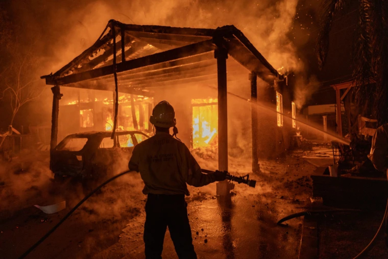 Kebakaran Hutan di Los Angeles, Tujuh Orang Tewas dan Ribuan Rumah Hangus