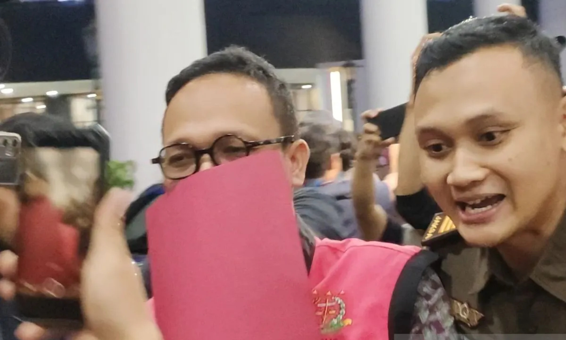 Kejagung Tetapkan Tiga Tersangka Obstruction of Justice, Termasuk Direktur Pemberitaan TV Swasta
