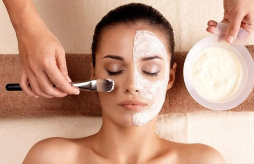 Kisah Hebat Yunna Mercier: Pebisnis Skincare Perempuan yang Nggak Cuma Jualan Murah, Tapi Jual Nilai!