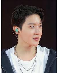 Konser J-Hope Sebentar Lagi, Ikuti Tips Berikut Agar tetap Nyaman Seru-Seruan saat Nonton