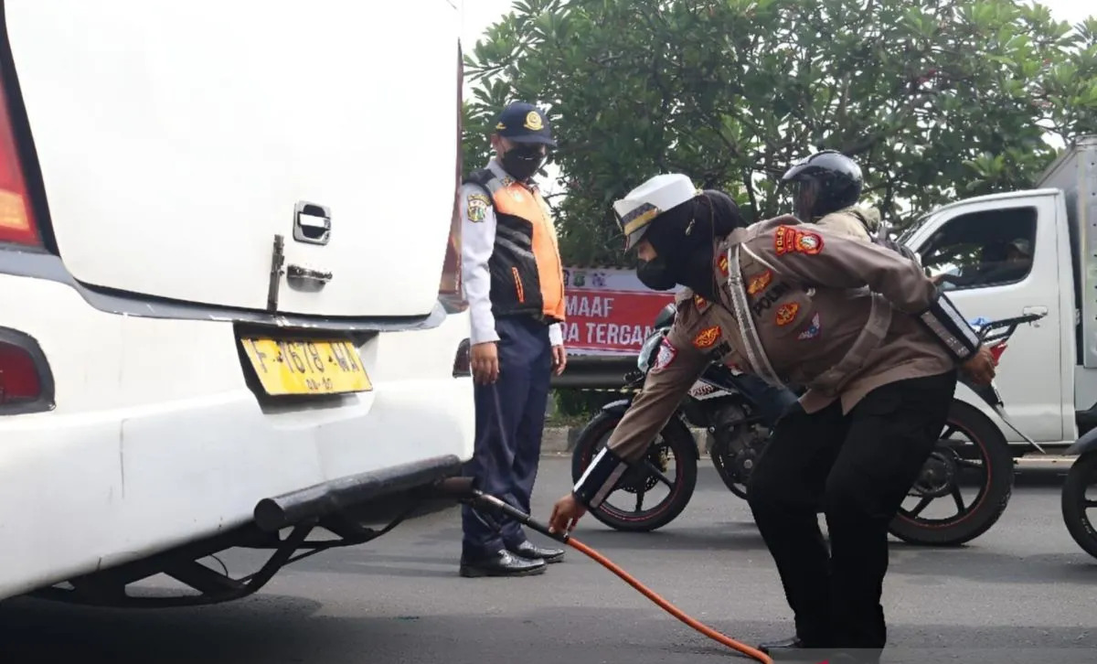 Langgar Uji Emisi di Jakarta Timur, Pemilik Kendaraan Terancam Denda Maksimal Rp50 Juta