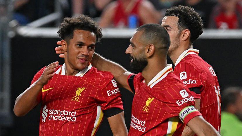 Liverpool Samai Rekor Manchester United dalam Koleksi Gelar Liga Inggris