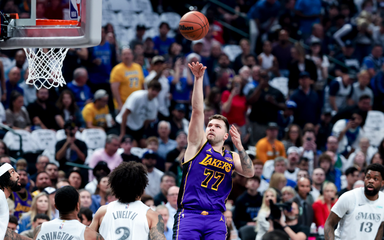 Luka Doncic Cetak 45 Poin di Laga Pertamanya di Dallas Sejak Pertukaran ke Lakers