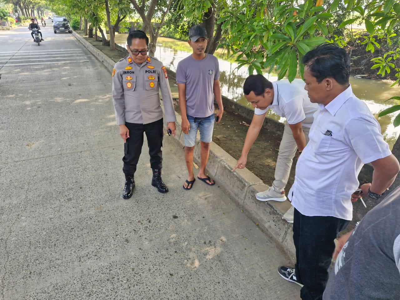Nggak Terima Diputusin, Pria di Tangerang Bacok Mantan dan Pacar Barunya di Tengah Jalan!