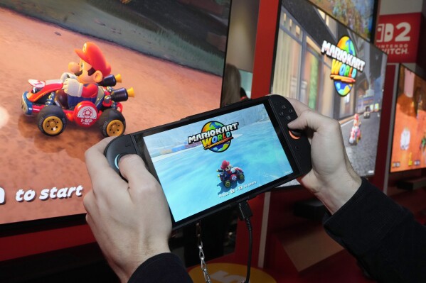 Nintendo Switch 2 Rilis Juni dengan Mario Kart World, Ada Fitur Chat dan Harganya Fantastis!