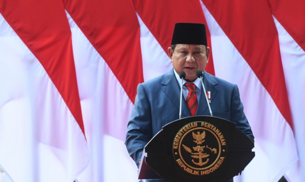 Resmi! Presiden Prabowo Teken UU TNI, Atur Ulang Peran TNI dan Usia Pensiun