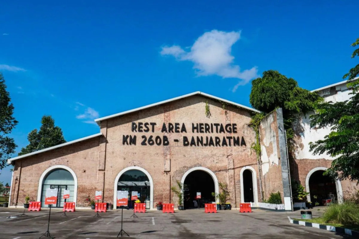 Rest Area Bekas Pabrik Gula: Tempat Istirahat Unik di Tol Trans Jawa!
