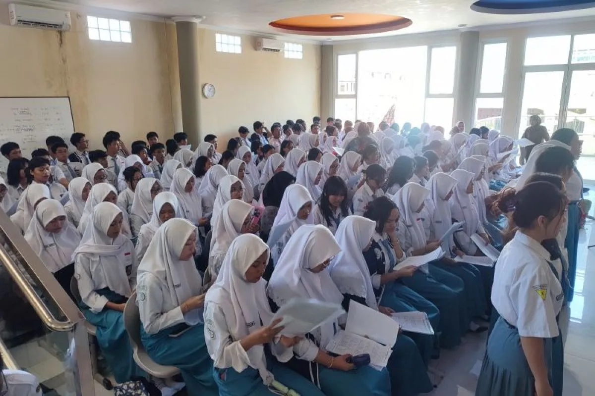 Sambut Hardiknas 2025! Ini Cara Kreatif Rayakan Hari Pendidikan Nasional dengan Twibbon