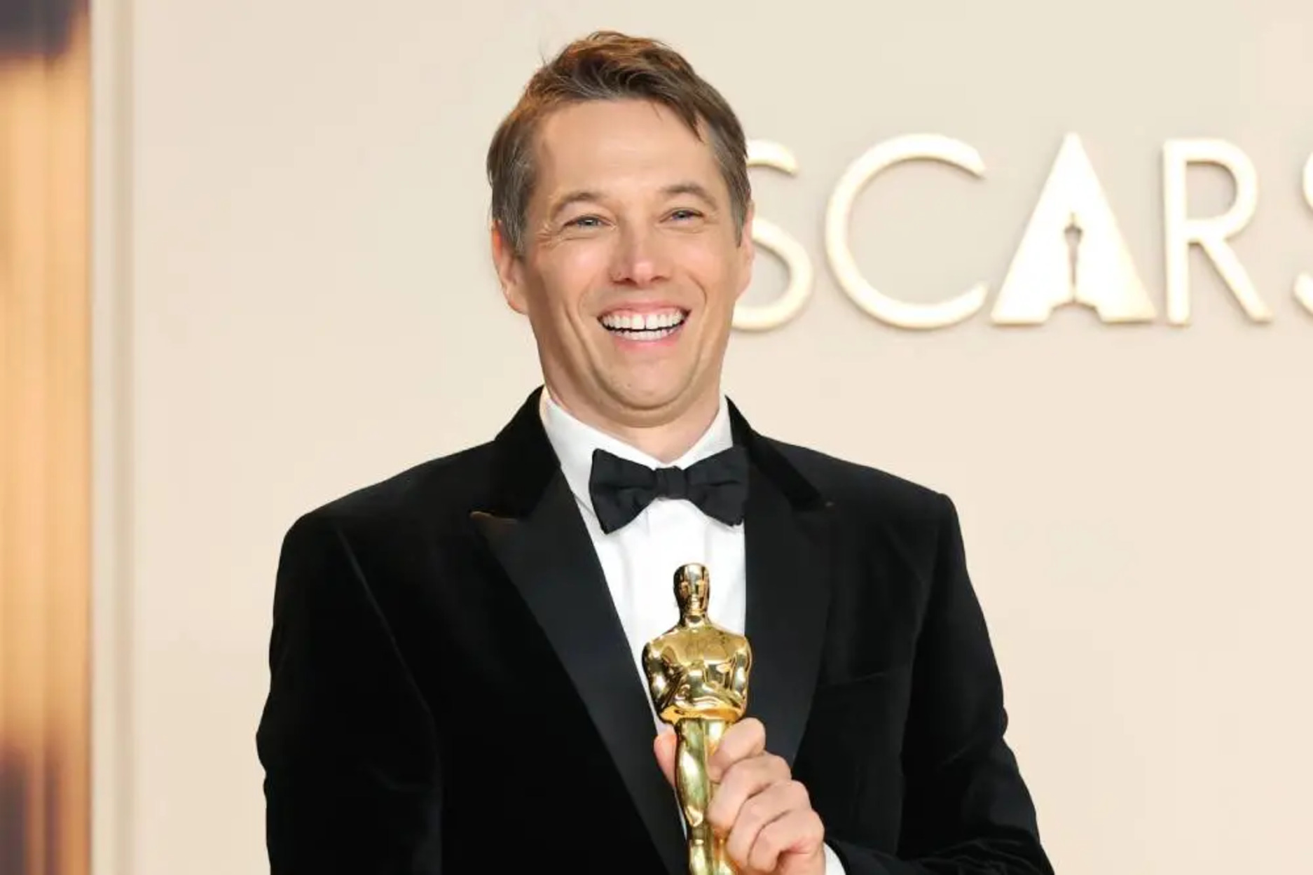 Sean Baker Ukir Sejarah di Oscars 2025 dengan "Anora"