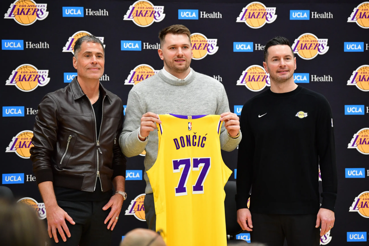 Setelah Pertukaran Bintang, Apakah Lakers dan Mavericks Semakin Kuat?