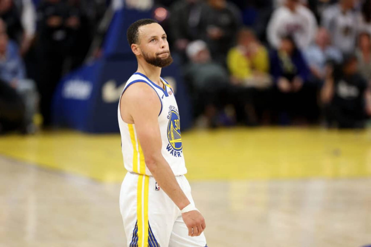 Steph Curry Cetak Sejarah NBA, Warriors Hadapi Tantangan Berat di Play-In
