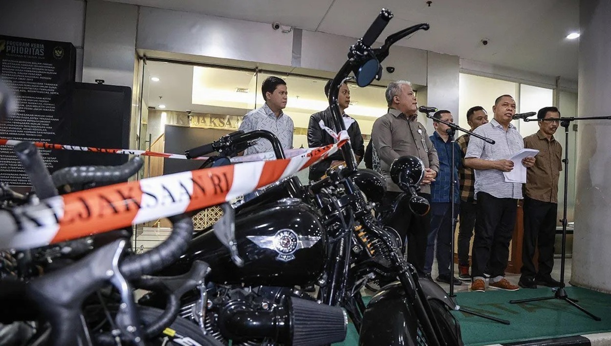 Suap Hakim CPO Terungkap! Dari Rp20 M Jadi Rp60 M, Siapa Dapat Apa?