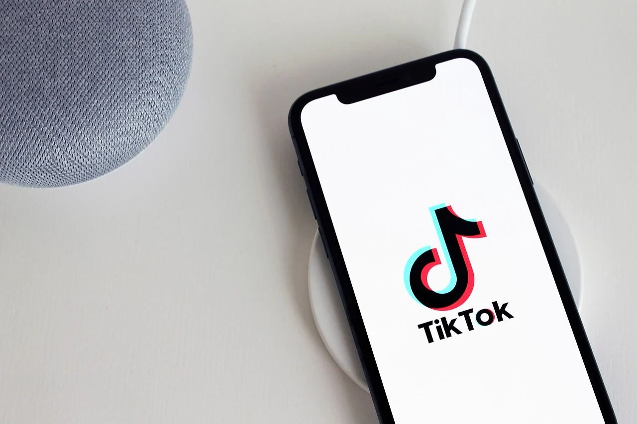 TikTok Terancam Tutup, RedNote Siap Ambil Alih Pengguna di AS