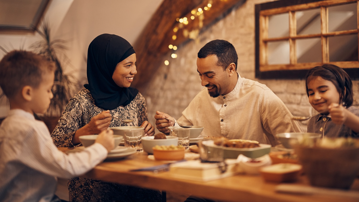 Tips Sahur agar Tidak Dehidrasi Selama Puasa