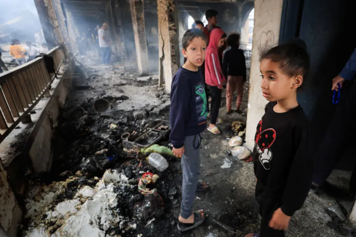 Tragis! Anak-Anak di Sekolah Pengungsian Gaza Tewas dalam Serangan Udara Israel