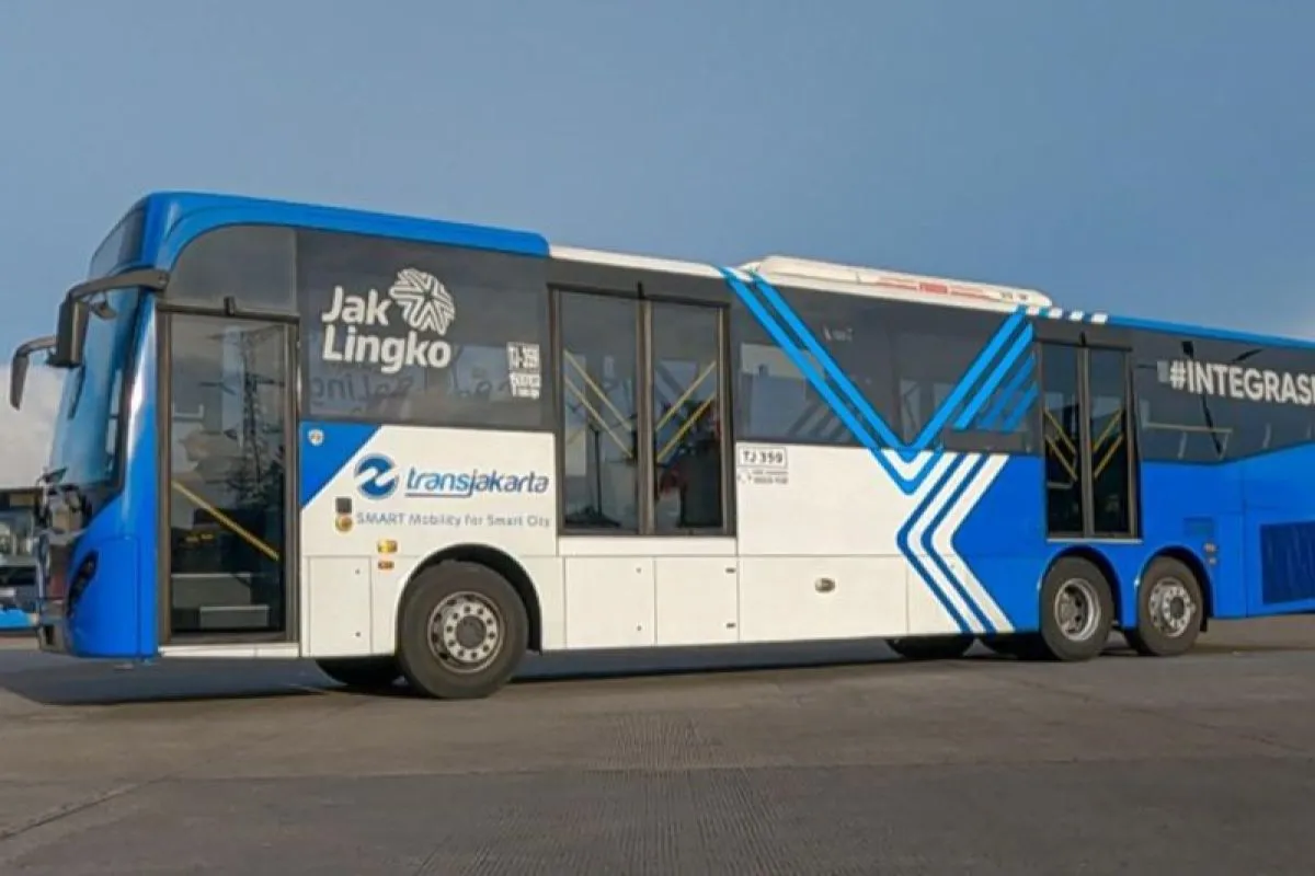 Transjakarta Cuma Rp1 Buat Cewek di Hari Kartini, Mulai Pukul 00.00 WIB!
