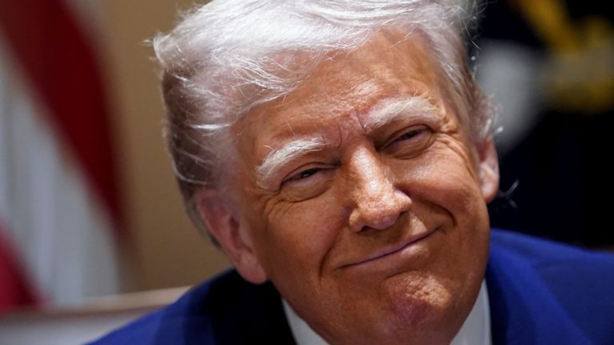 Trump: AS Akan Hentikan Upaya Perdamaian Rusia-Ukraina Tanpa Kemajuan Signifikan