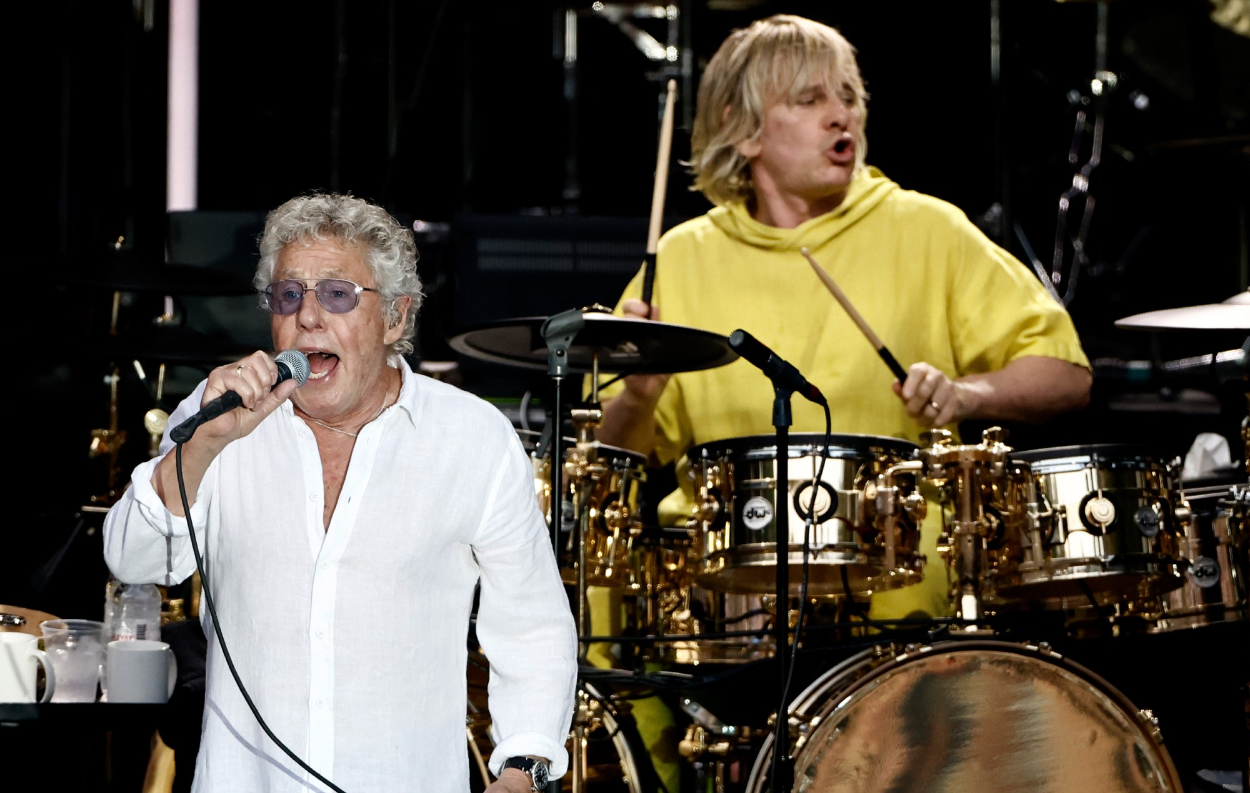 Vokalis The Who Berseteru dengan Drummer di Atas Panggung, Berujung Pemecatan