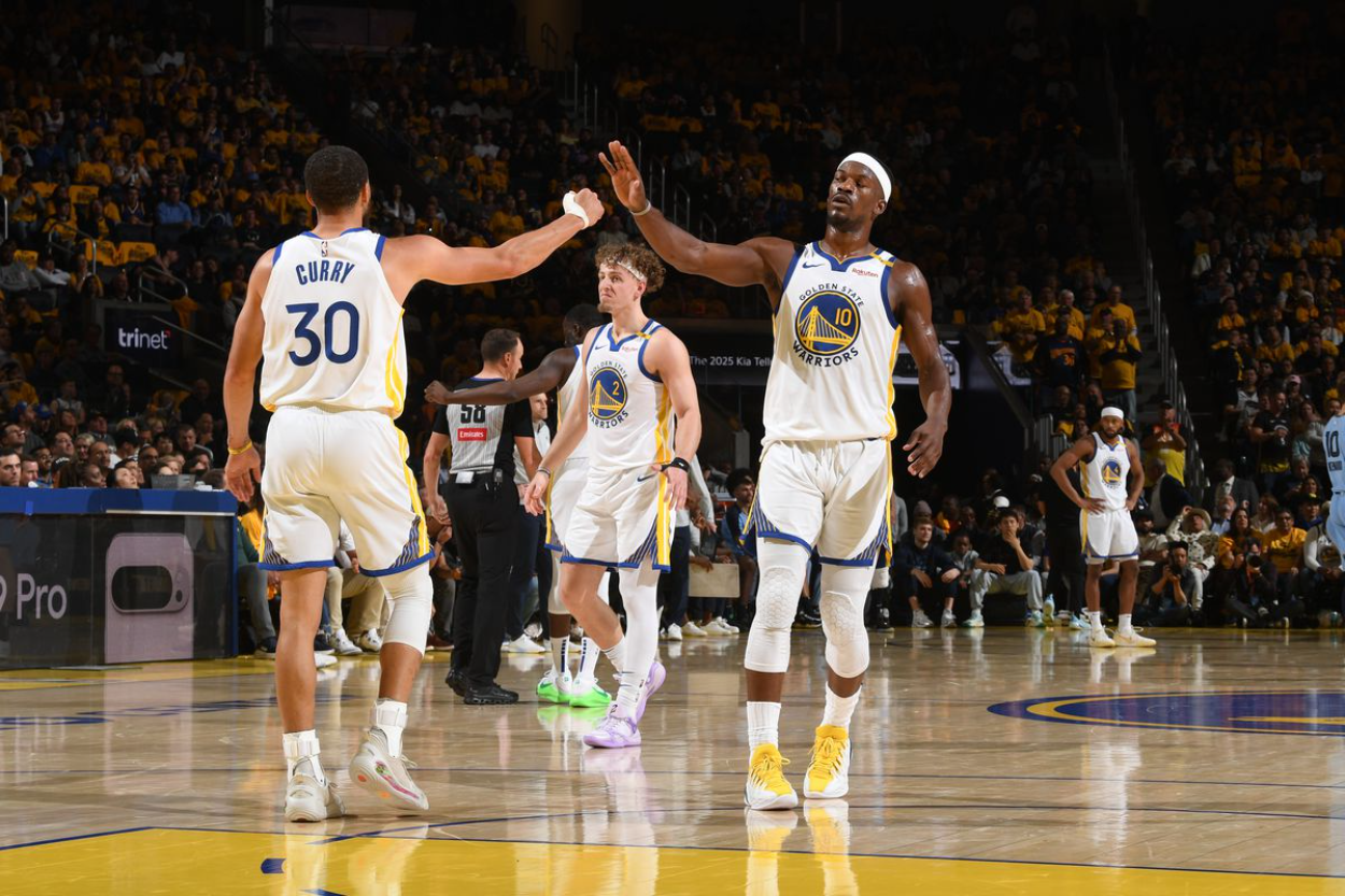 Warriors Bertahan Hadapi Grizzlies Lewat 75 Poin dari Jimmy Butler dan Stephen Curry