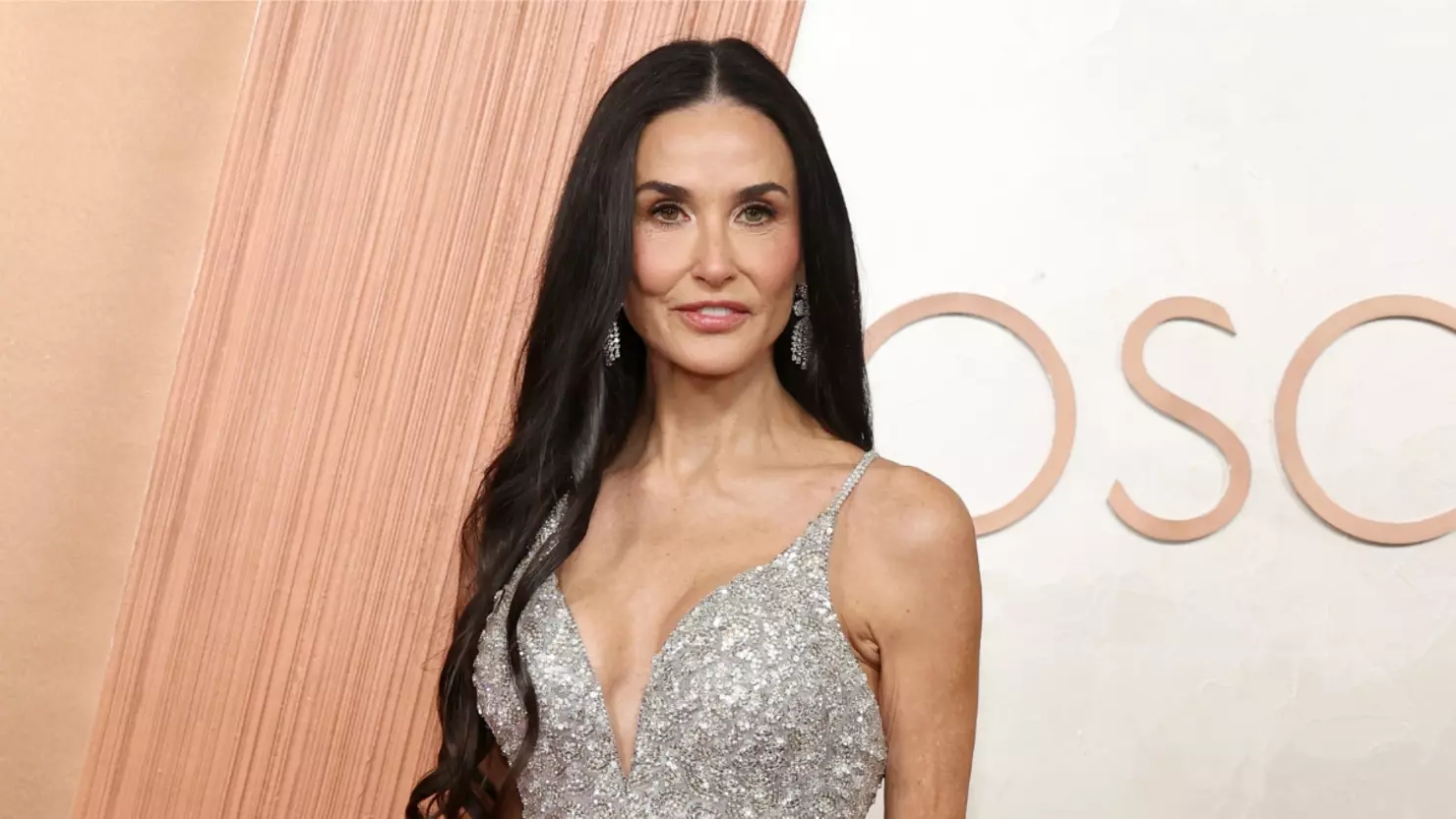 Wow! Demi Moore Dinobatkan sebagai 'Most Beautiful ' di Dunia 
