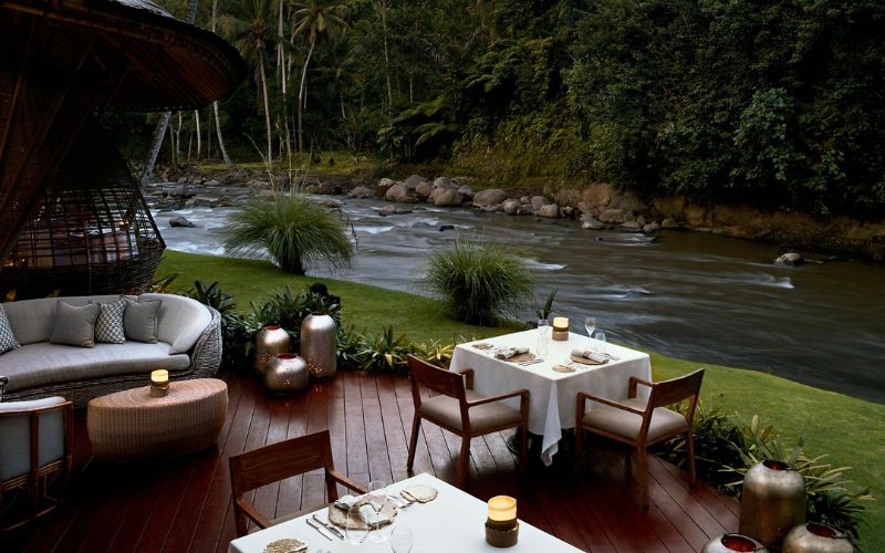 Stay in Luxury Resorts Bali