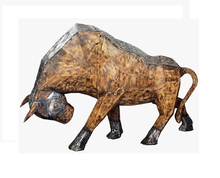 Cubism Bull - T - Natural Silver