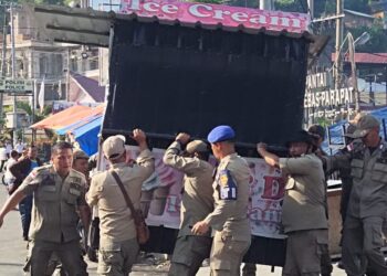 Pantai Bebas di Parapat, Tak Boleh Lagi Dimasuki Pedagang