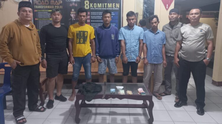 Karyawati Ditodong Pakai Parang, Uang Jutaan Lewong