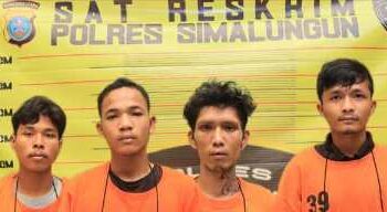 Kenali..!! Empat Pria Ini Curi Kereta Pakai Xenia, Ditangkap Massa