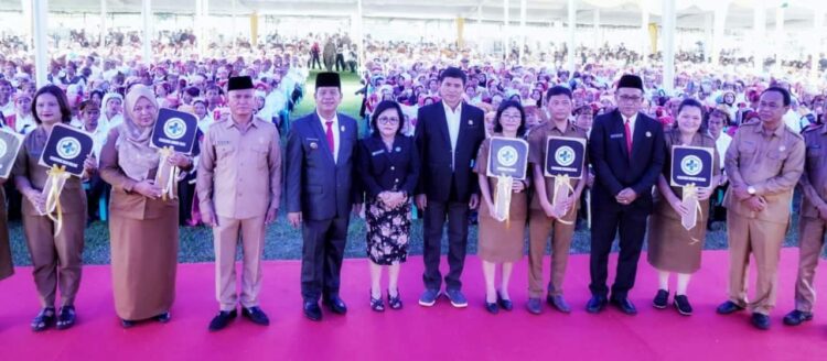 Penyerahan SK dan Pelantikan 1.175 P3K, Wabup Simalungun ZW Tak Hadir