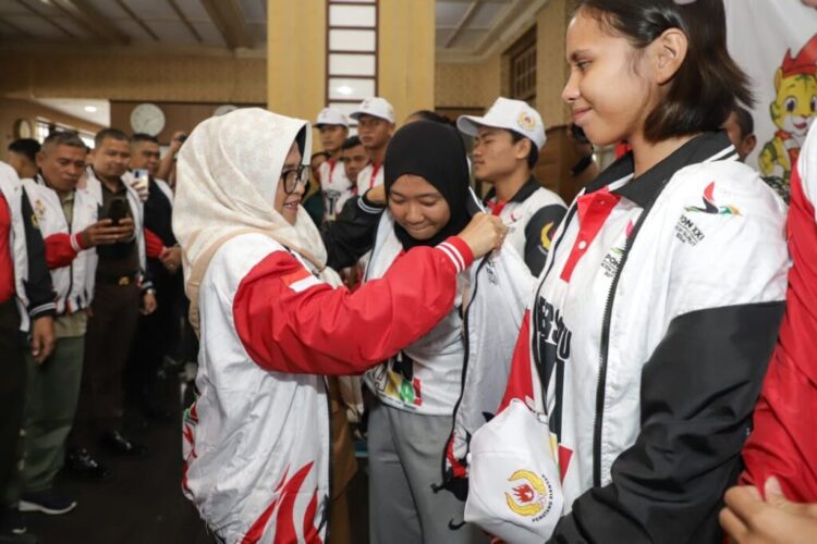 Atlet PON Asal Kota Siantar Diberangkatkan