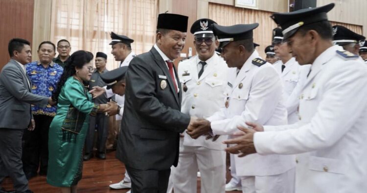 Tiga Pangulu Tidak Dikukuhkan Karena Sakit, Bupati: Jangan Mau Dipecah Belah