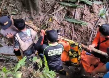 Pasutri dan Rumahnya Terseret Air Sungai, Sebelumnya Sempat Live di FB