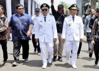 Setelah Dilantik, Bupati dan Wabup Simalungun Didampingi Oknum ASN Pemko Siantar