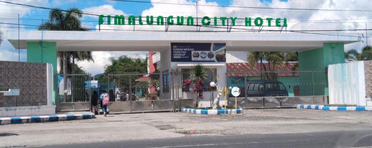 Penyusunan Perencaan Pembangunan Nagori di Hotel Simancit, Bupati Anton Mohon Maaf