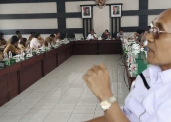 Bupati Anton dan Plt Kepala Pendapatan Keuangan ke KPK