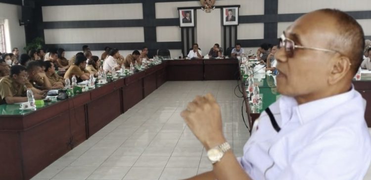 Bupati Anton dan Plt Kepala Pendapatan Keuangan ke KPK