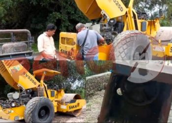 Perbaikan Jalan Siantar-Tanah Jawa, Pasir dan Semen Diaduk Manual, Alat Berat Pibro Pakai “BBM Subsidi”
