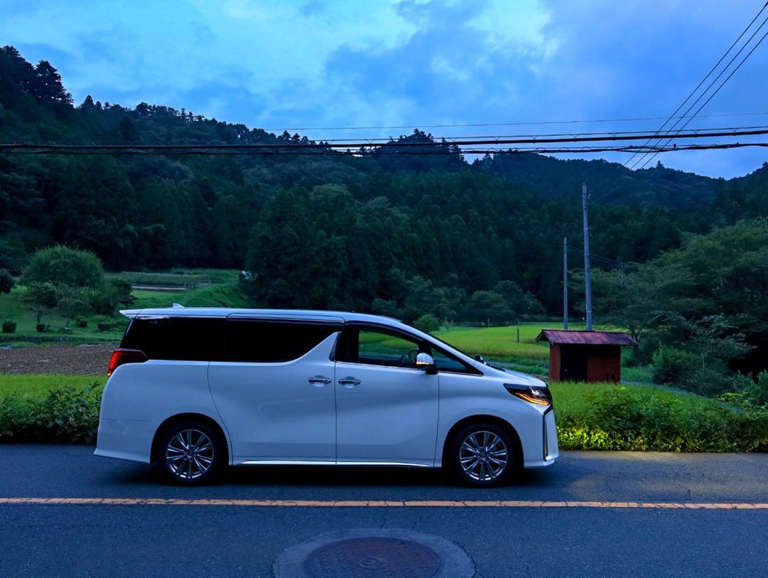 Rekomendasi Mobil untuk Medan Pegunungan Trenggalek