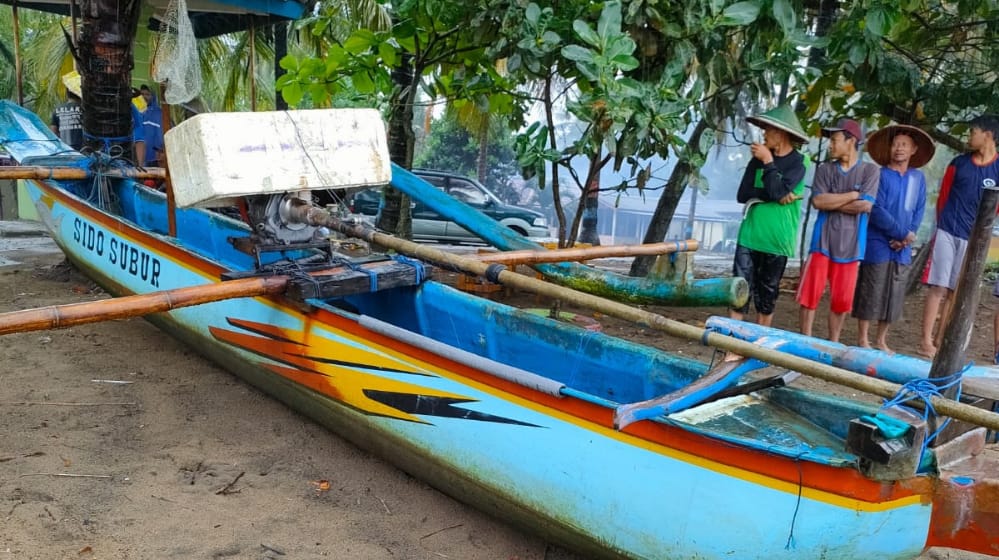 Pulang Melaut, Nelayan Trenggalek Tenggelam di Pantai Blado, Kecamatan Munjungan