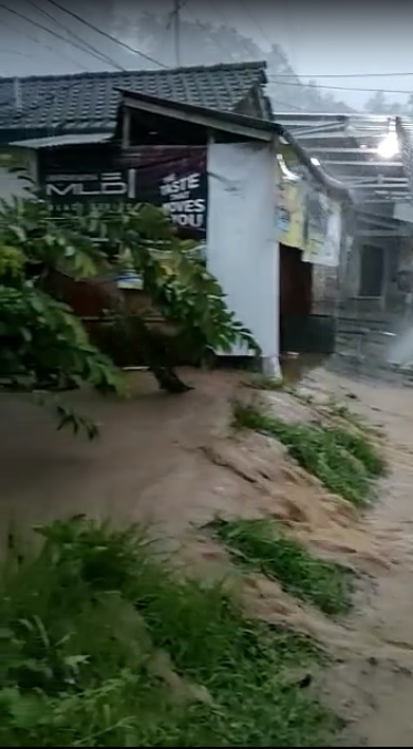Banjir Desa Bendoagung