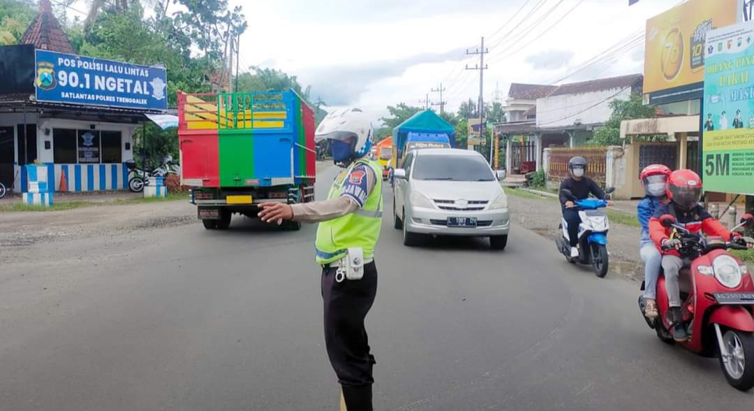 Pemerintah Resmi Perpanjang PPKM di Jawa Timur hingga 14 Februari 2022