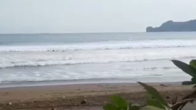 Warganet Hujat Perekam Video Warga Tenggelam di Pantai Konang Trenggalek