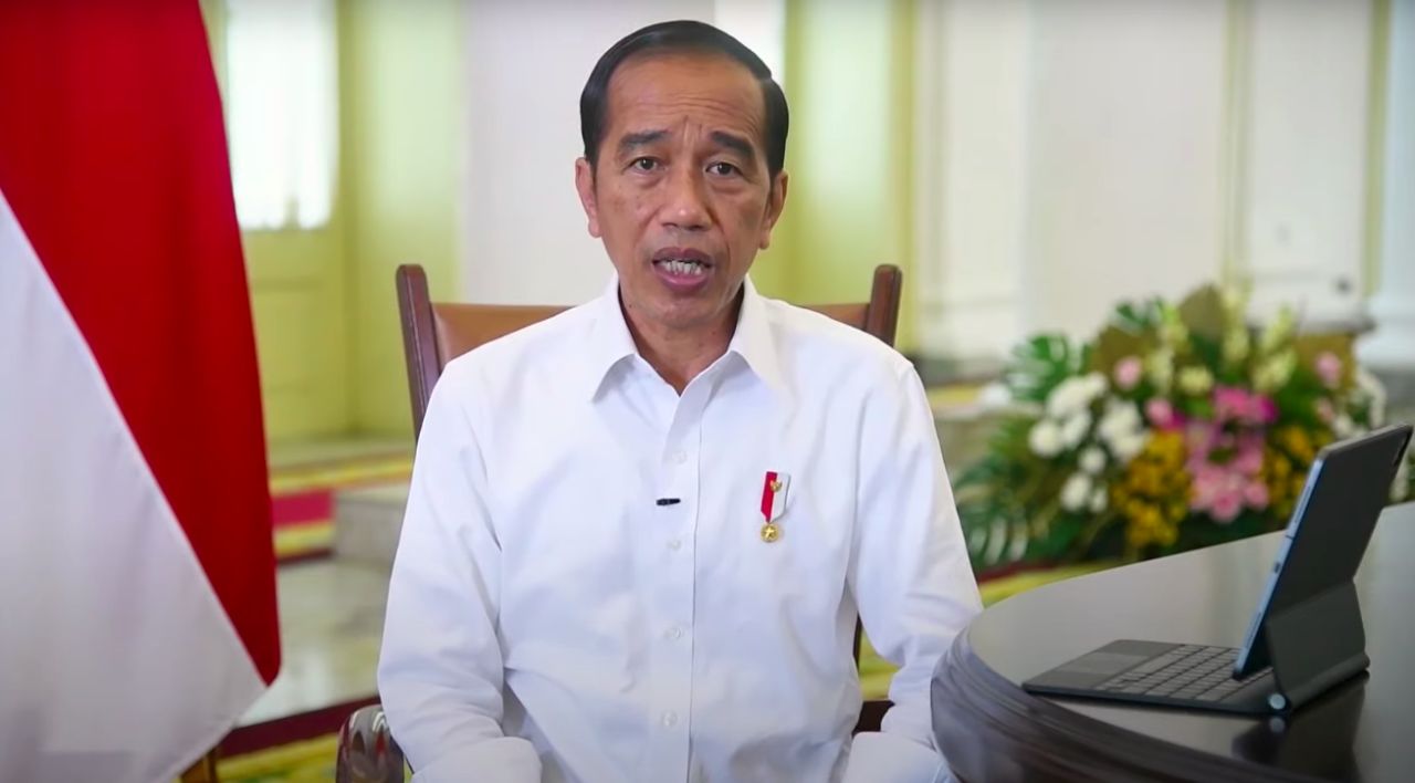 Presiden Jokowi bolehkan masyarakat lepas masker